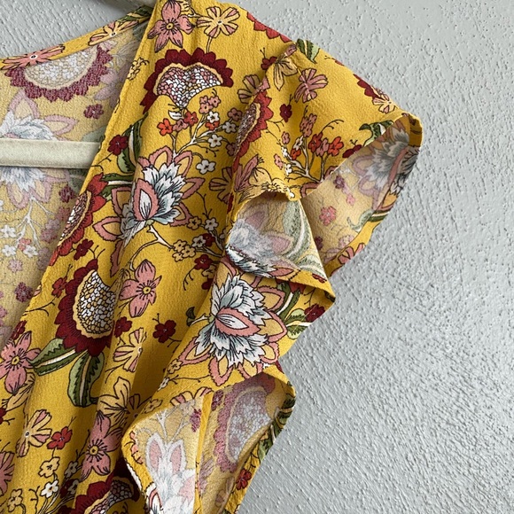 Anthropologie Sanctuary Romper Size Large Yellow Sunrays Button Front Floral - Picture 5 of 11